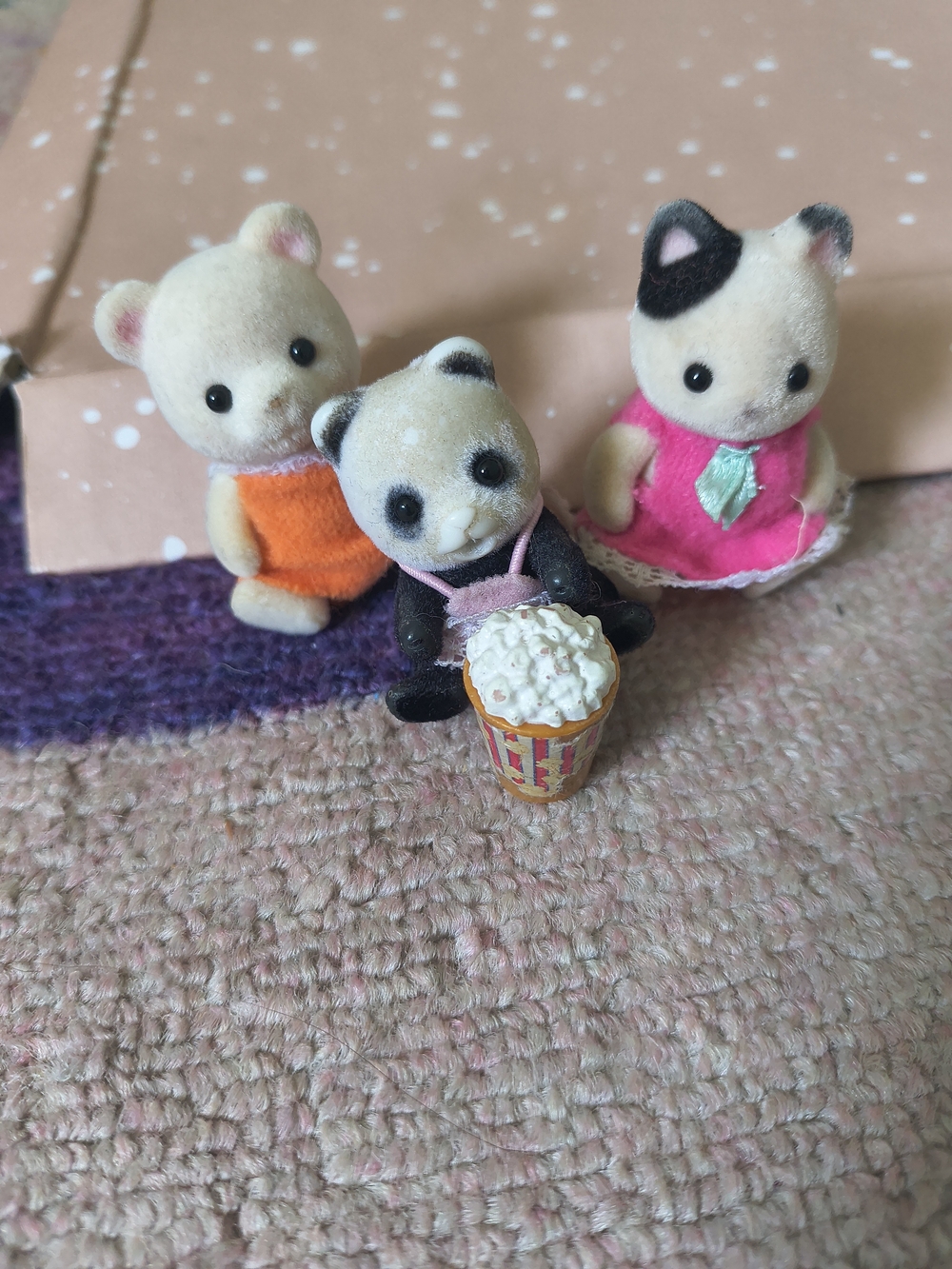 Surprise Bag Calico Critter Set